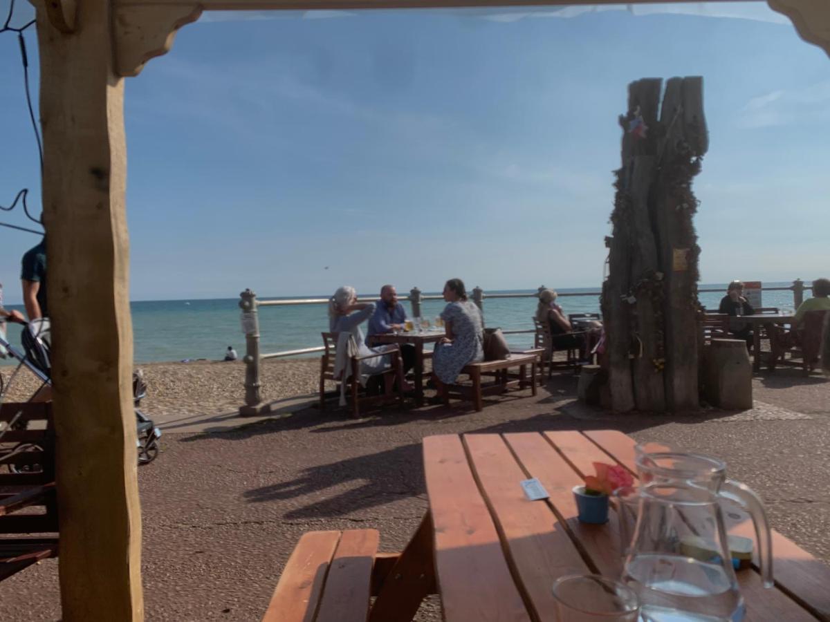 Single Room - Bed For The Night - Close To Beach St Leonards-on-Sea Exterior photo